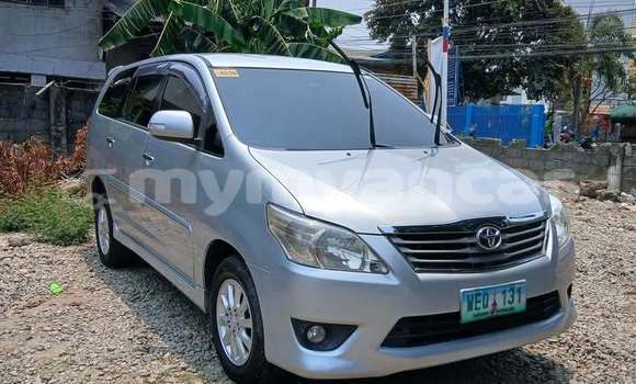 Buy Used Toyota Innova Other Car in Keng Tung in Shan