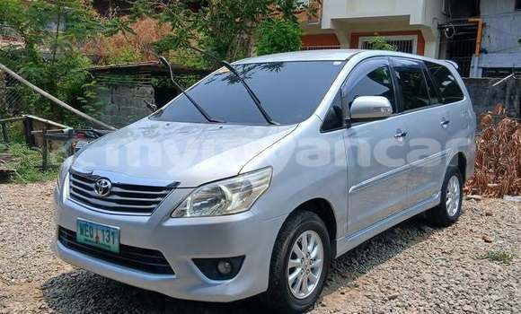 Buy Used Toyota Innova Other Car in Keng Tung in Shan Buy Used Toyota Innova Other Car in Keng Tung in Shan