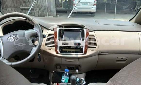 Buy Used Toyota Innova Other Car in Keng Tung in Shan Buy Used Toyota Innova Other Car in Keng Tung in Shan