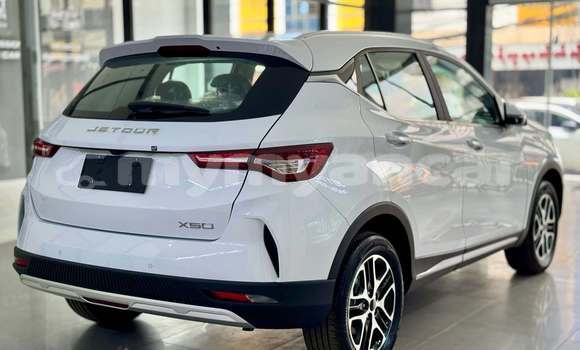 အသုံးပြုခံ့ Hispano-Suiza K6 White ကား Chauk Magway အသုံးပြုခံ့ Hispano-Suiza K6 White ကား Chauk Magway