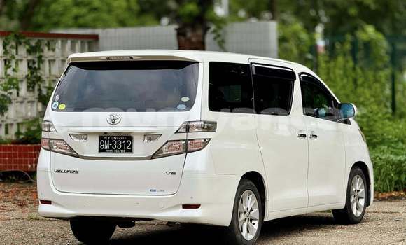 အသုံးပြုခံ့ Toyota Vellfire White ကား Arakan Rakhine အသုံးပြုခံ့ Toyota Vellfire White ကား Arakan Rakhine