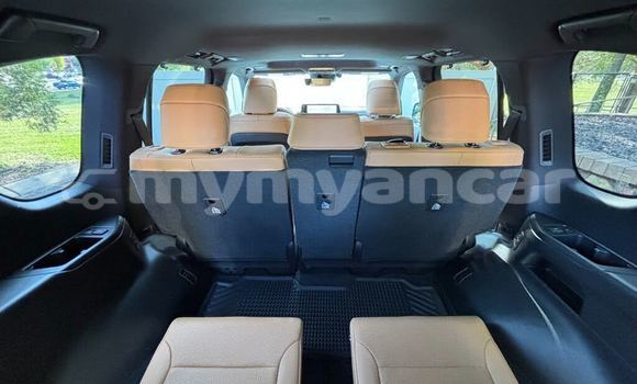 Buy Used Lexus LX White Car in Arakan in Rakhine Buy Used Lexus LX White Car in Arakan in Rakhine