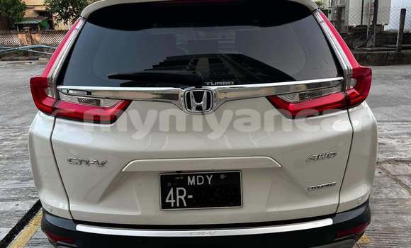 Buy Used Honda CR–V White Car in Bogale in Ayeyarwady Buy Used Honda CR–V White Car in Bogale in Ayeyarwady