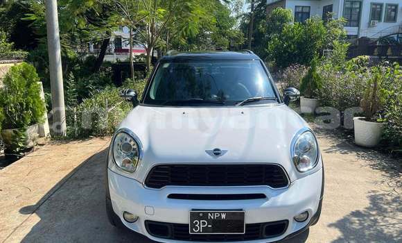 Buy Used Mini Cooper White Car in Allanmyo in Magway Buy Used Mini Cooper White Car in Allanmyo in Magway