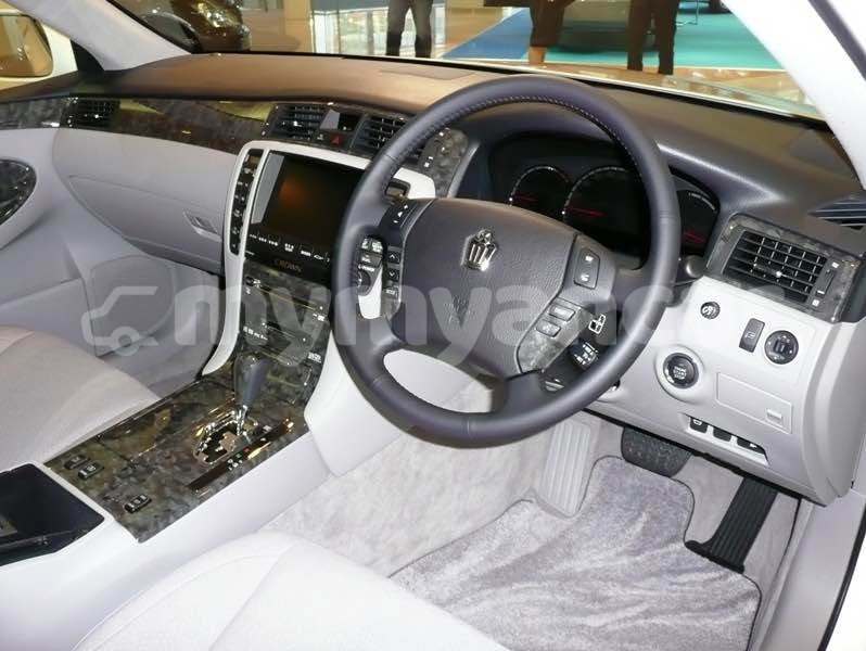 Big with watermark toyota crown magway chauk 5345