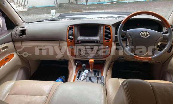 Buy Used Toyota Highlander White Car in Bogale in Ayeyarwady Buy Used Toyota Highlander White Car in Bogale in Ayeyarwady