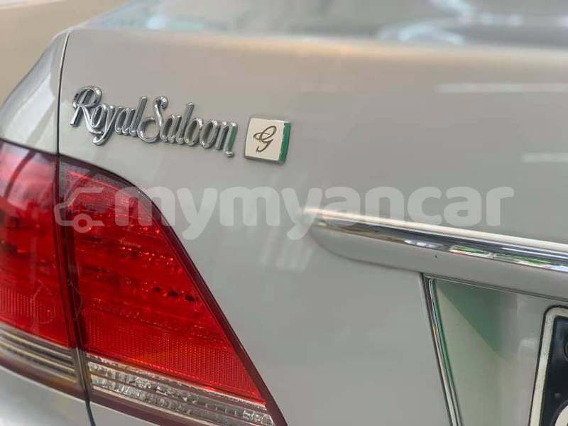 Big with watermark toyota crown rakhine arakan 5349