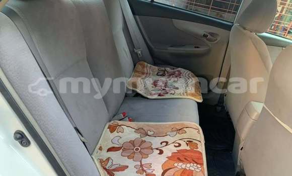Buy Used Toyota Axio White Car in Bago in Bago Buy Used Toyota Axio White Car in Bago in Bago