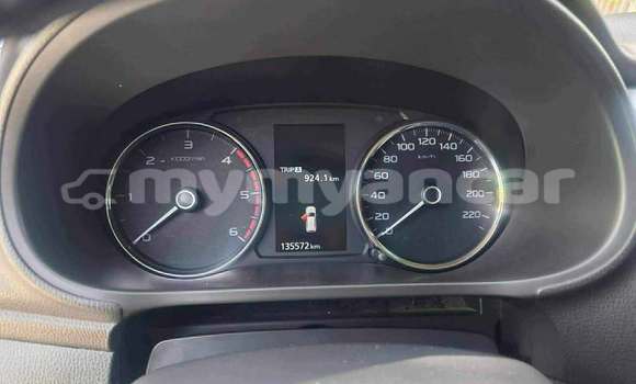 Buy Used Mitsubishi Montero White Car in Kyaiklat in Ayeyarwady Buy Used Mitsubishi Montero White Car in Kyaiklat in Ayeyarwady