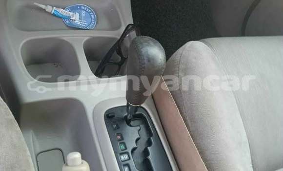 အသုံးပြုခံ့ Toyota Innova Other ကား Dawei Tanintharyi အသုံးပြုခံ့ Toyota Innova Other ကား Dawei Tanintharyi