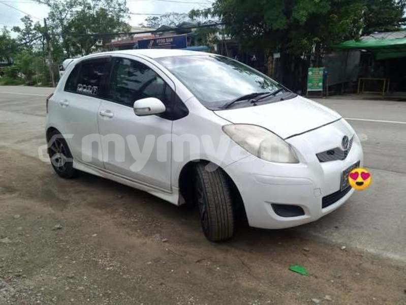 Big with watermark toyota vitz bago bago 5379