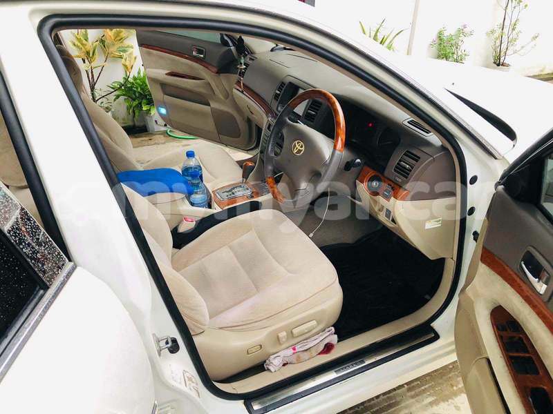 Big with watermark toyota premio magway allanmyo 5381