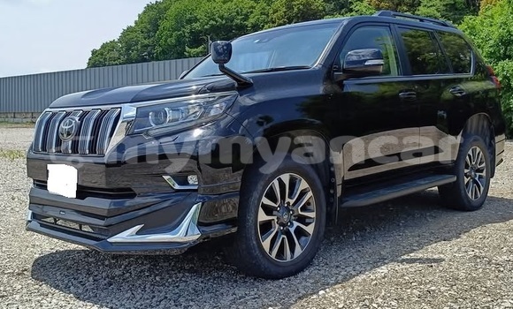 Buy Used Toyota Land Cruiser Prado Black Car in Dawei in Tanintharyi Buy Used Toyota Land Cruiser Prado Black Car in Dawei in Tanintharyi