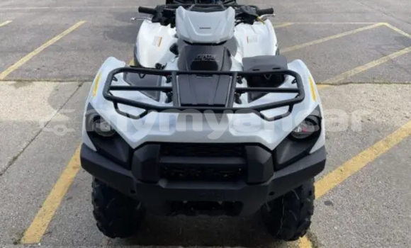 အသစ် Kawasaki Brute Force White စက်ဘီး Bogale Ayeyarwady အသစ် Kawasaki Brute Force White စက်ဘီး Bogale Ayeyarwady