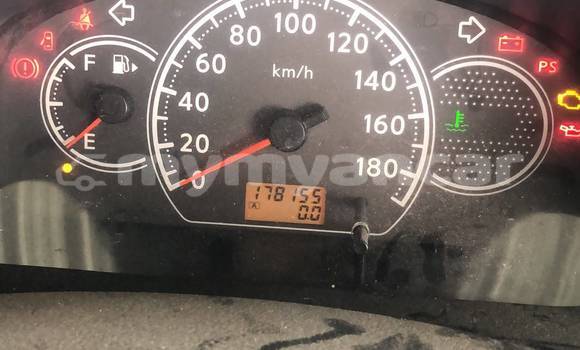 သွင်းကုန် Mitsubishi Lancer Silver ကား Yangon Yangon သွင်းကုန် Mitsubishi Lancer Silver ကား Yangon Yangon