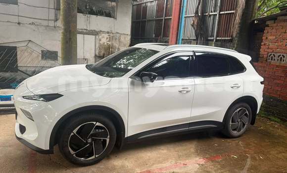 Buy Used MG Xpower SV White Car in Arakan in Rakhine Buy Used MG Xpower SV White Car in Arakan in Rakhine