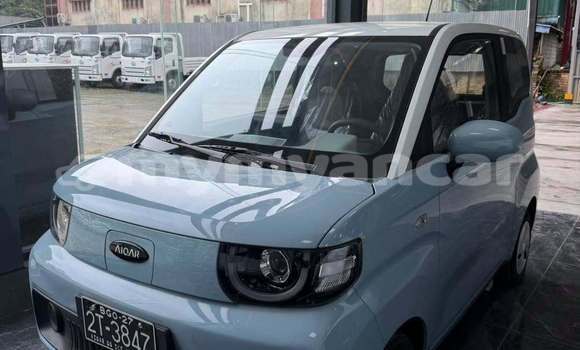 Buy Used Qoros 3 Blue Car in Banmo in Kachin