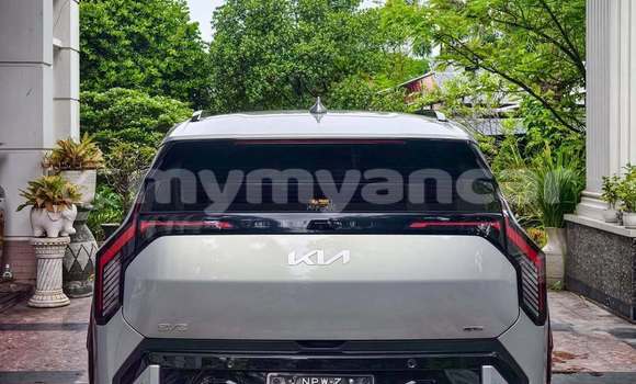 Buy Used Kia Elan White Car in Allanmyo in Magway Buy Used Kia Elan White Car in Allanmyo in Magway