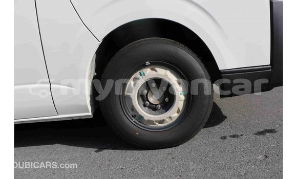 Buy Import Toyota Hiace White Car in Import - Dubai in Ayeyarwady Buy Import Toyota Hiace White Car in Import - Dubai in Ayeyarwady