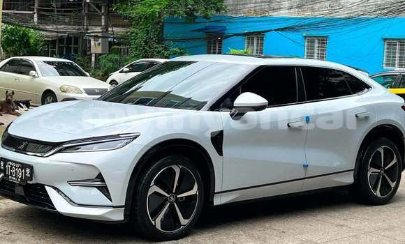 Buy Used BYD S6 White Car in Chauk in Magway Buy Used BYD S6 White Car in Chauk in Magway