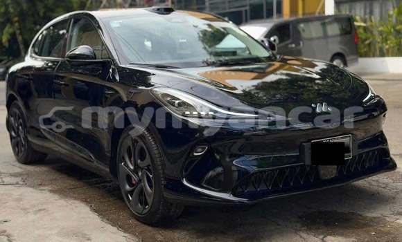 Buy Used Infiniti FX Black Car in Hpa-an in Kayin Buy Used Infiniti FX Black Car in Hpa-an in Kayin