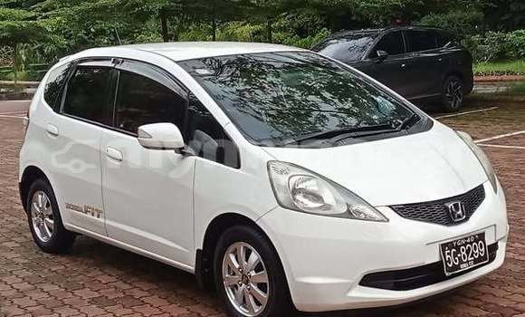 အသုံးပြုခံ့ Honda FIT Other ကား Banmo Kachin အသုံးပြုခံ့ Honda FIT Other ကား Banmo Kachin