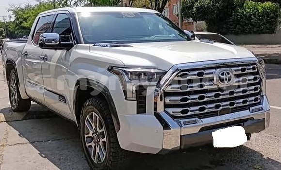 Buy Used Toyota Tundra White Car in Dawei in Tanintharyi