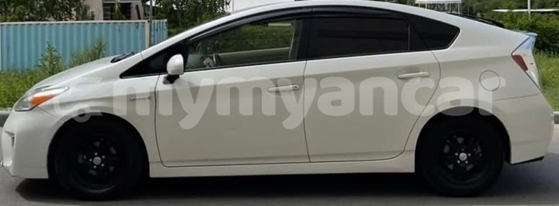 Big with watermark toyota prius tanintharyi dawei 5458