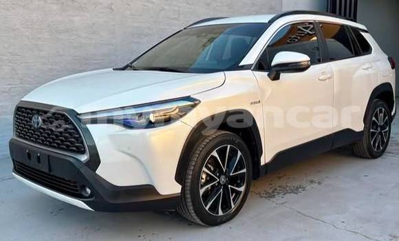 အသုံးပြုခံ့ Toyota Corolla Cross White ကား Dawei Tanintharyi အသုံးပြုခံ့ Toyota Corolla Cross White ကား Dawei Tanintharyi