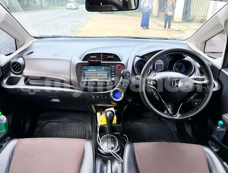 Big with watermark honda fit bago bago 5501