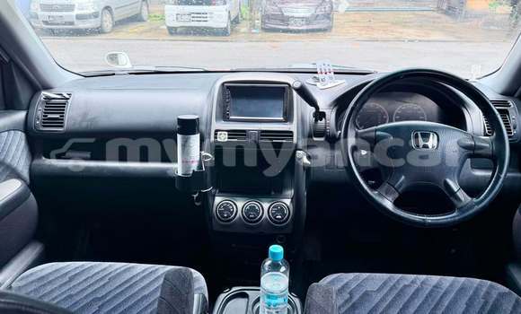 Buy Used Honda CR–V White Car in Arakan in Rakhine Buy Used Honda CR–V White Car in Arakan in Rakhine