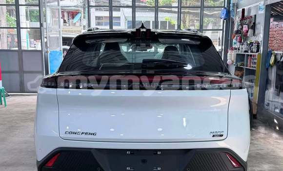 Buy Used DongFeng MPV White Car in Dawei in Tanintharyi Buy Used DongFeng MPV White Car in Dawei in Tanintharyi