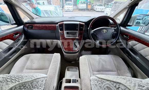 Buy Used Toyota Alphard White Car in Banmo in Kachin Buy Used Toyota Alphard White Car in Banmo in Kachin