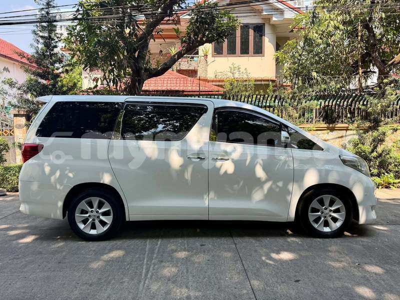 Big with watermark toyota alphard magway chauk 5516
