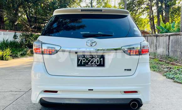 Buy Used Toyota Wish White Car in Bogale in Ayeyarwady Buy Used Toyota Wish White Car in Bogale in Ayeyarwady