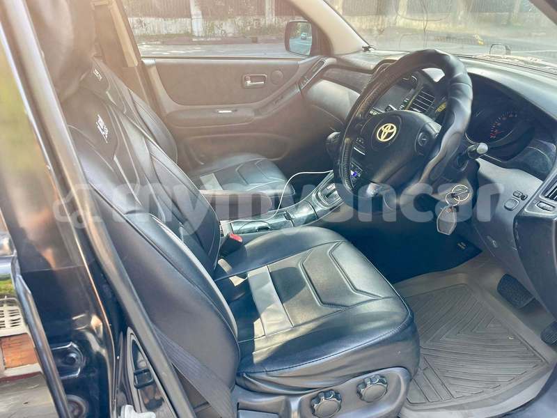 Big with watermark toyota kluger magway chauk 5518