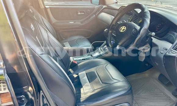 Buy Used Toyota Kluger Black Car in Chauk in Magway Buy Used Toyota Kluger Black Car in Chauk in Magway