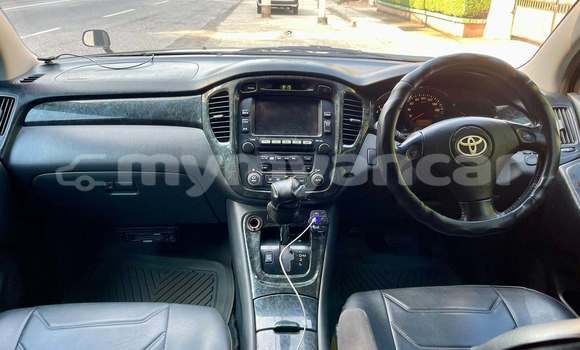 Buy Used Toyota Kluger Black Car in Chauk in Magway Buy Used Toyota Kluger Black Car in Chauk in Magway