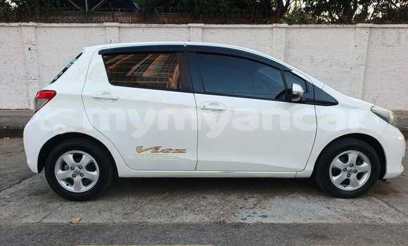 Buy Used Toyota Vitz White Car in Bogale in Ayeyarwady Buy Used Toyota Vitz White Car in Bogale in Ayeyarwady