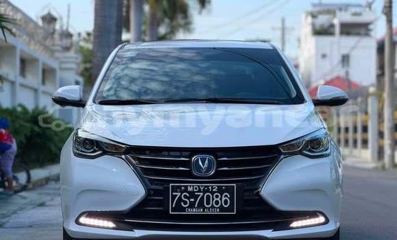 Buy Used Changan Alsvin V7 White Car in Henzada in Ayeyarwady Buy Used Changan Alsvin V7 White Car in Henzada in Ayeyarwady