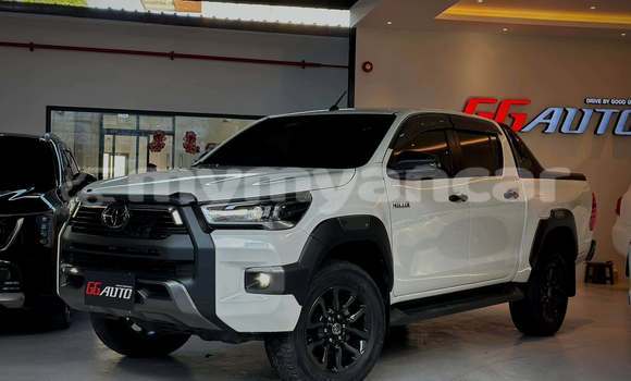 Buy Used Toyota Hilux White Car in Bogale in Ayeyarwady