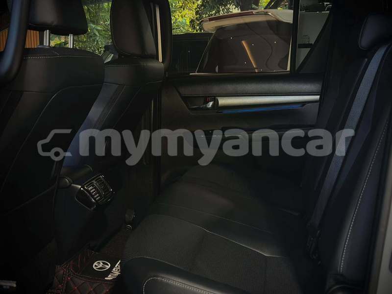 Big with watermark toyota hilux ayeyarwady bogale 5549