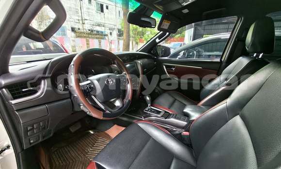 Buy Used Toyota Fortuner White Car in Arakan in Rakhine Buy Used Toyota Fortuner White Car in Arakan in Rakhine