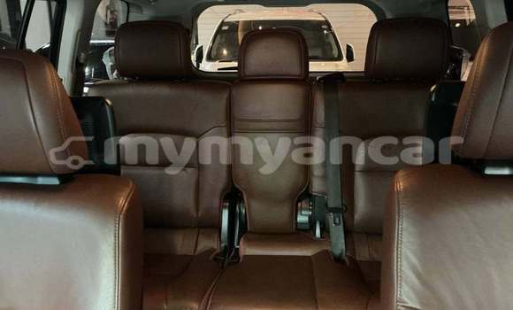 Buy Used Toyota Land Cruiser White Car in Arakan in Rakhine Buy Used Toyota Land Cruiser White Car in Arakan in Rakhine
