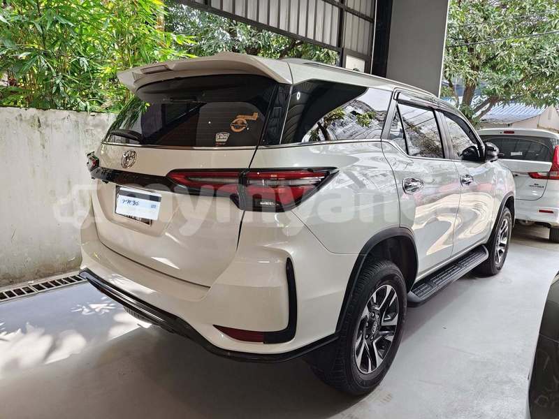 Big with watermark toyota land cruiser rakhine arakan 5551