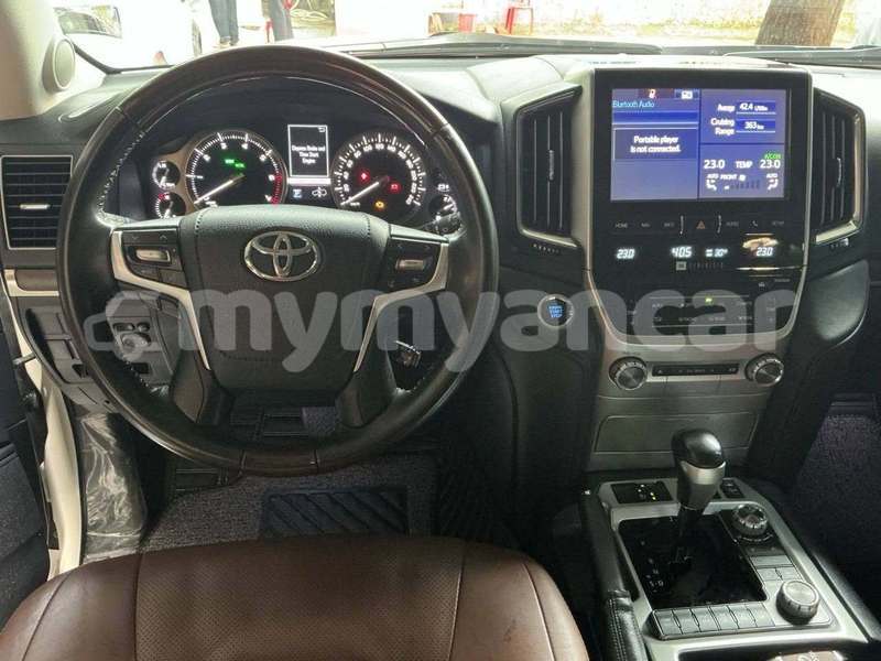 Big with watermark toyota land cruiser rakhine arakan 5551