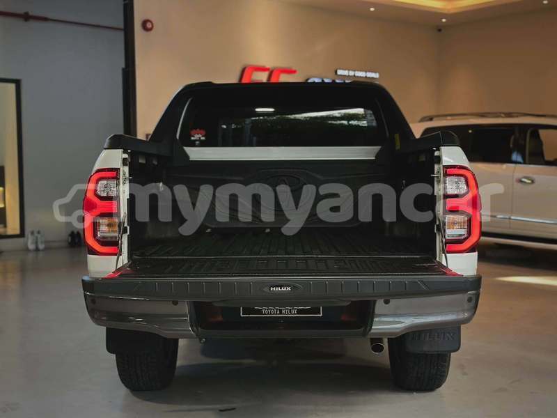Big with watermark toyota hilux rakhine arakan 5553