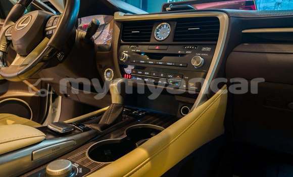 Buy Used Lexus RX White Car in Banmo in Kachin Buy Used Lexus RX White Car in Banmo in Kachin