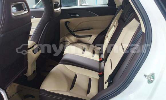 Buy Used Faw Besturn X80 White Car in Arakan in Rakhine Buy Used Faw Besturn X80 White Car in Arakan in Rakhine
