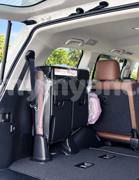 Big with watermark toyota land cruiser kachin banmo 5561